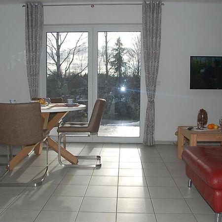 Behagliches Ferienhaus Zaunkoenig -Mit Kamin Und Sauna Tanne Exteriör bild